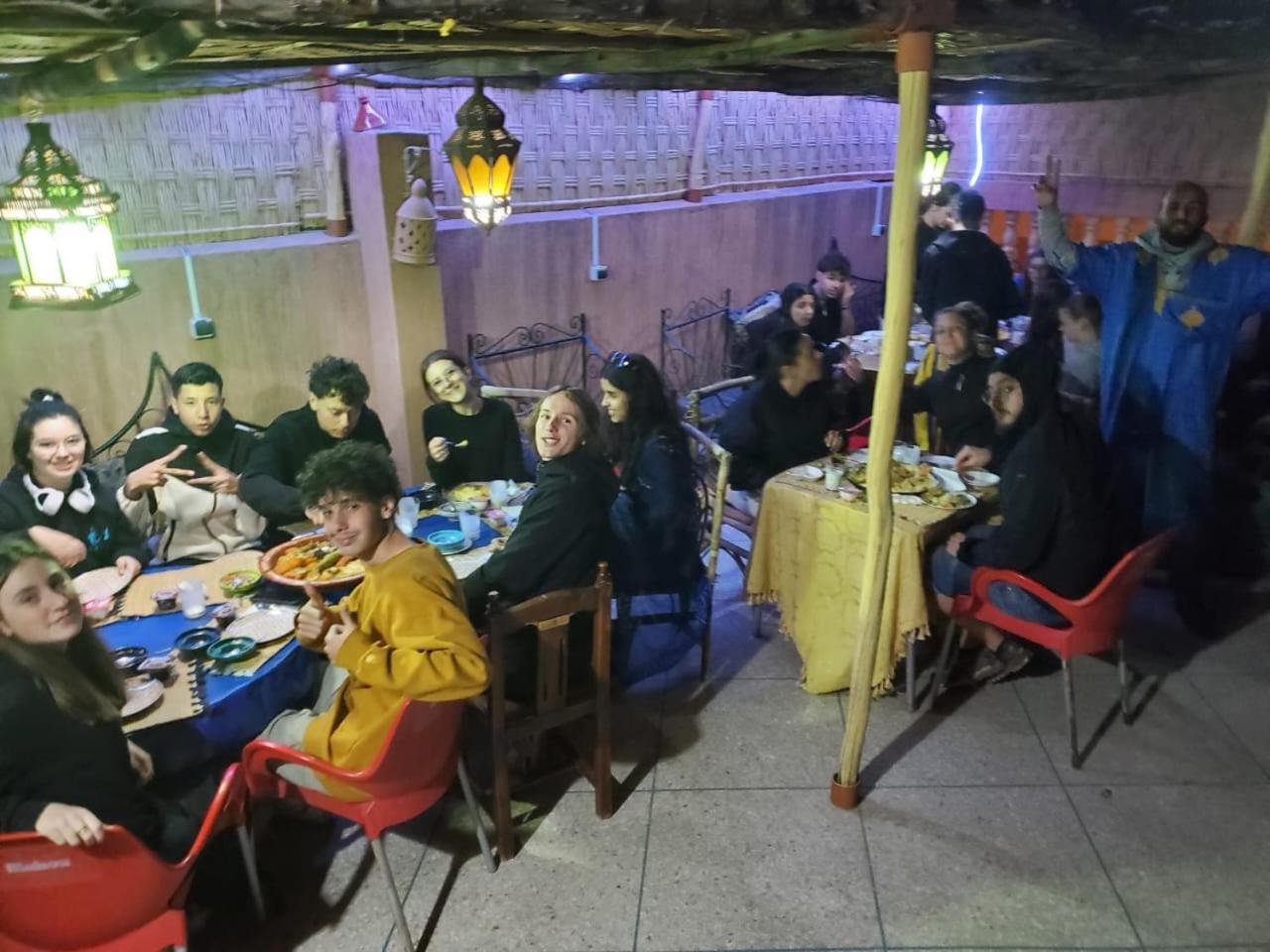Hostel Afgo Rooftop Varzazat Dış mekan fotoğraf
