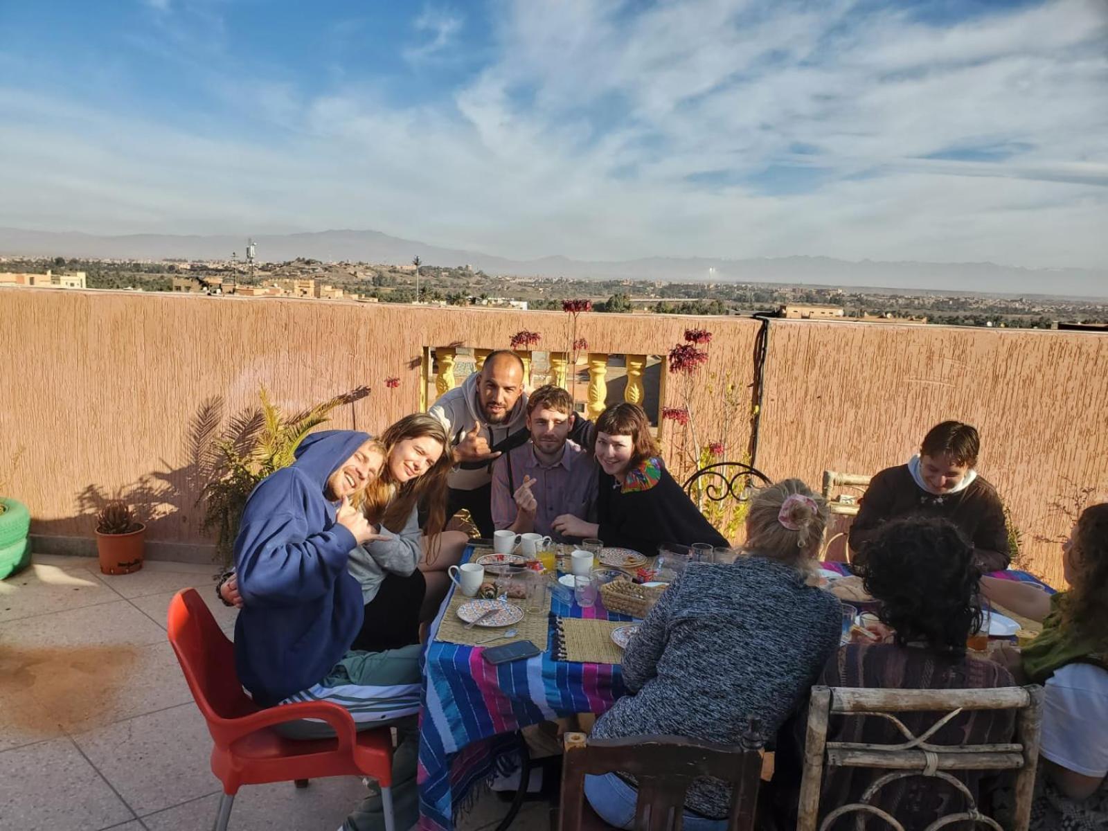 Hostel Afgo Rooftop Varzazat Dış mekan fotoğraf